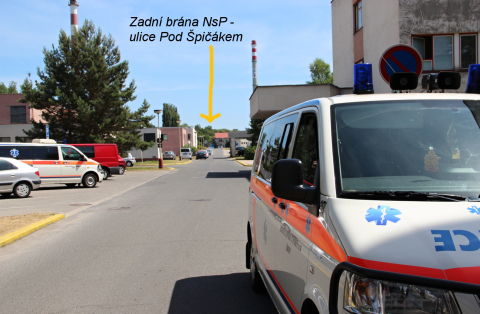Zadní brána nemocnice